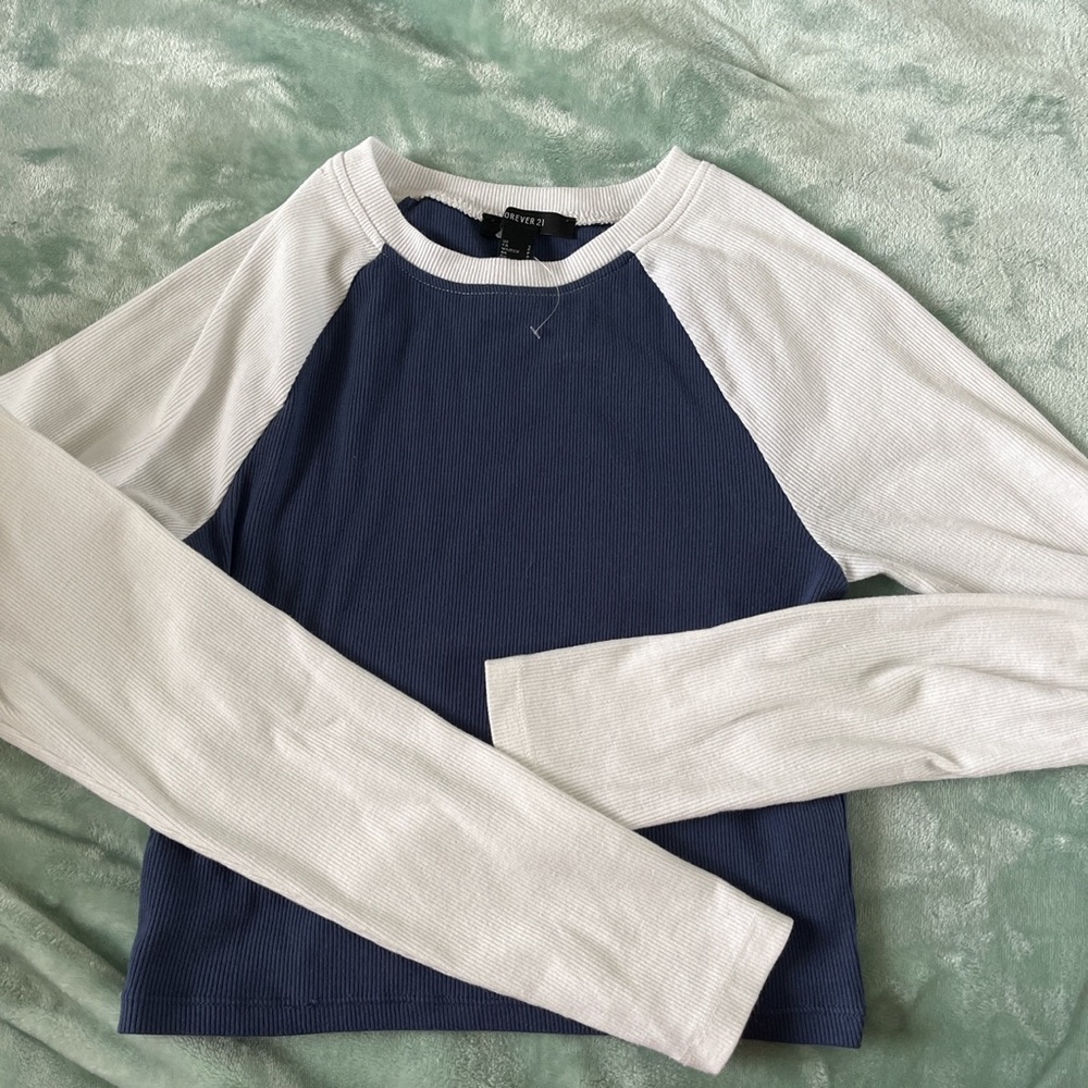 Forever 21 blue and white baseball tee